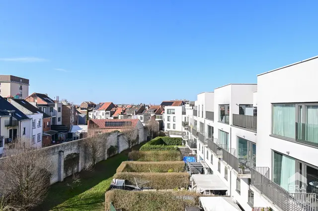 Appartement te koop in Schaerbeek (Schaerbeek) – 1/10