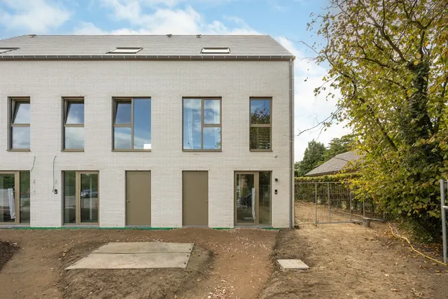 Huis te koop in Hoogstraten – 1/10