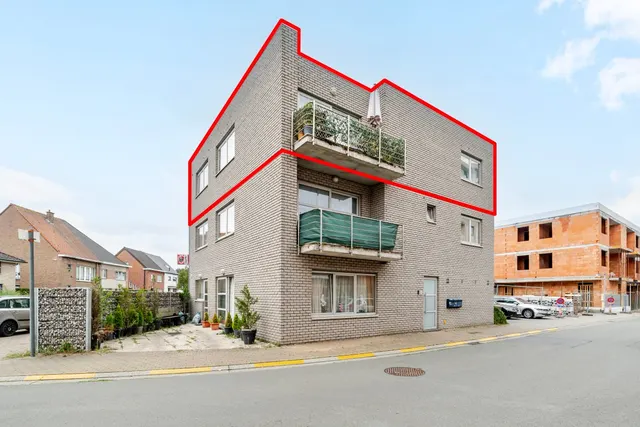 Appartement te koop in Lokeren – 1/10