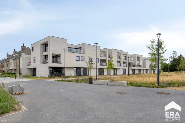 Appartement te koop in Lommel – 1/10