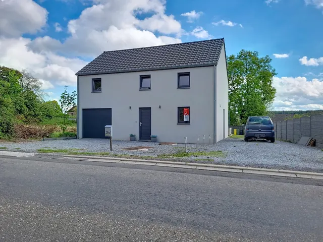 Huis te koop in Marchin – 1/10
