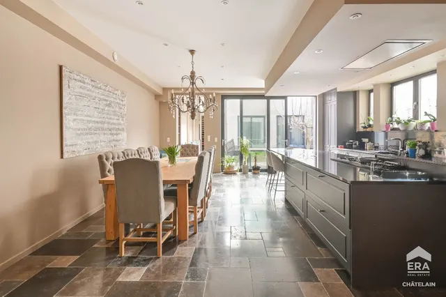 Maison à vendre à Ixelles – 1/10