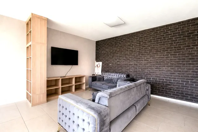 Appartement te koop in Molenbeek-Saint-Jean – 1/10