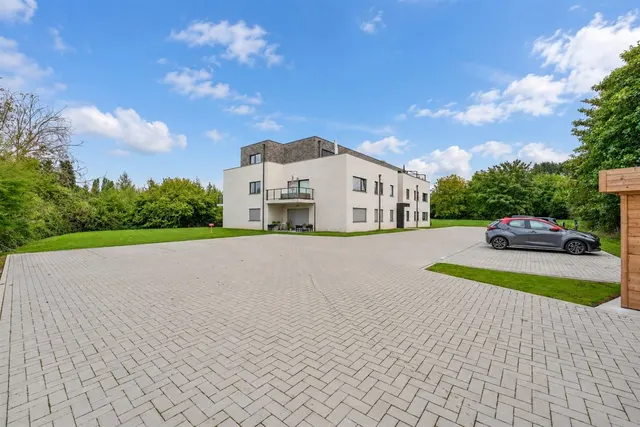 Appartement te huur in Alleur – 1/10