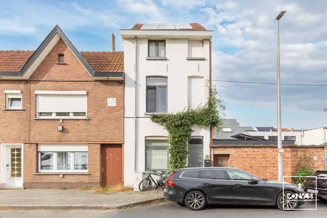 Huis à vendre à Mariakerke – 1/10