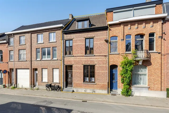 Huis for sale in Aalst – 1/10