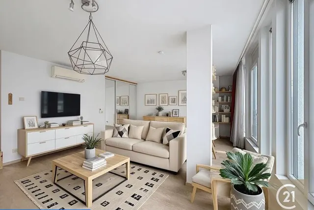 Appartement te koop in Bruxelles – 1/4
