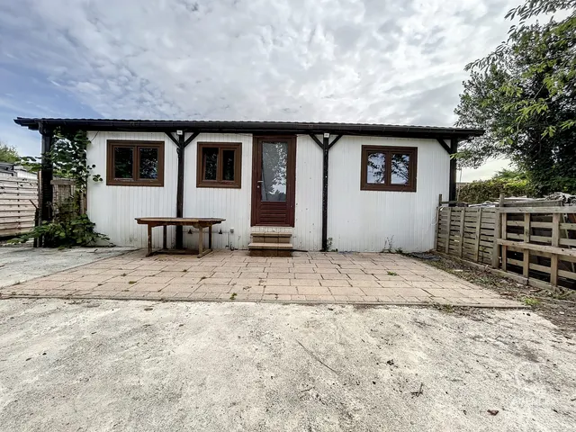 Huis te koop in Yvoir – 1/5