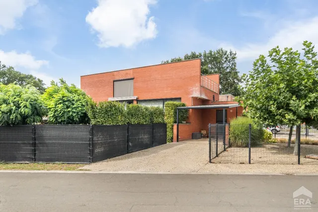 Maison à vendre à Genk – 1/10