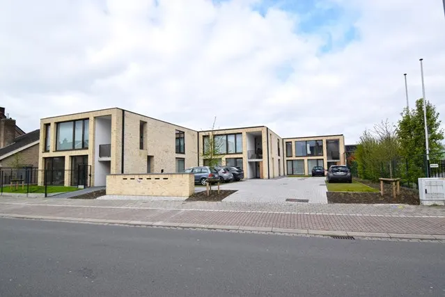 Appartement te huur in Roeselare – 1/10