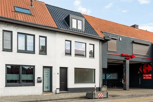 Huis te koop in Hoogstraten – 1/10