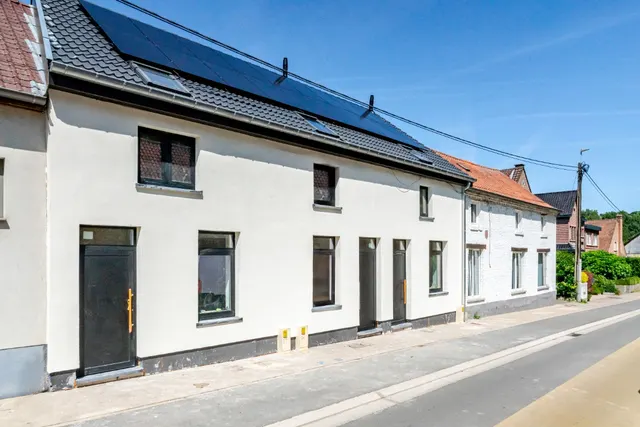 Huis te koop in Roosdaal – 1/10