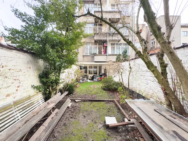 Appartement te koop in Jette – 1/10
