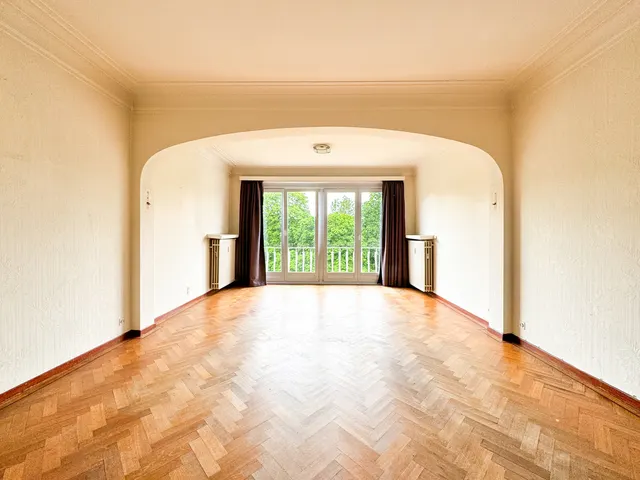 Appartement te koop in Laeken – 1/10