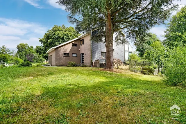 Huis te koop in Genappe – 1/10