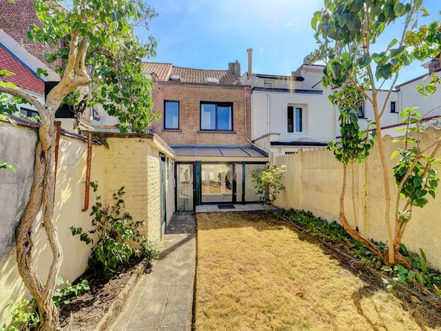 Huis te koop in Woluwe-Saint-Lambert – 1/10