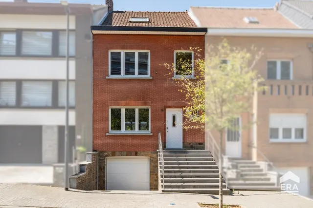Maison à vendre à Sint-Pieters-Leeuw – 1/10
