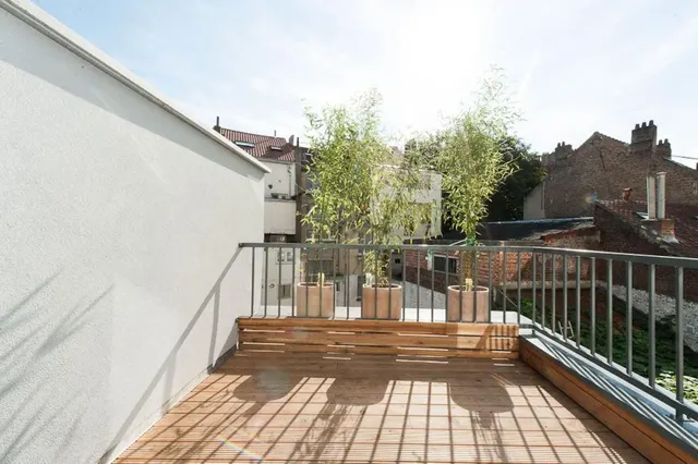 Appartement te huur in Etterbeek – 1/9