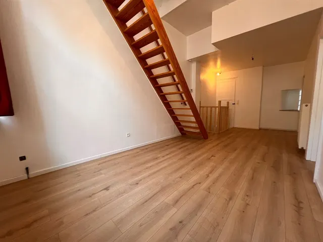 Appartement te huur in Tournai – 1/10