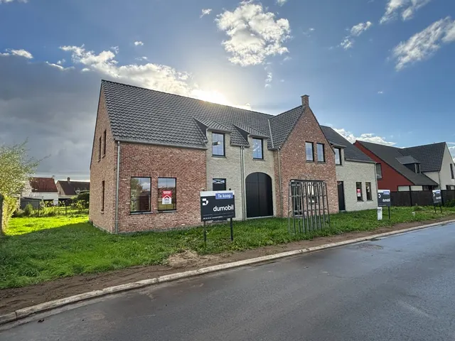 Maison à vendre à Zwevezele – 1/10