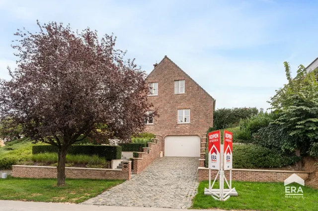 Huis te koop in Dilbeek – 1/10