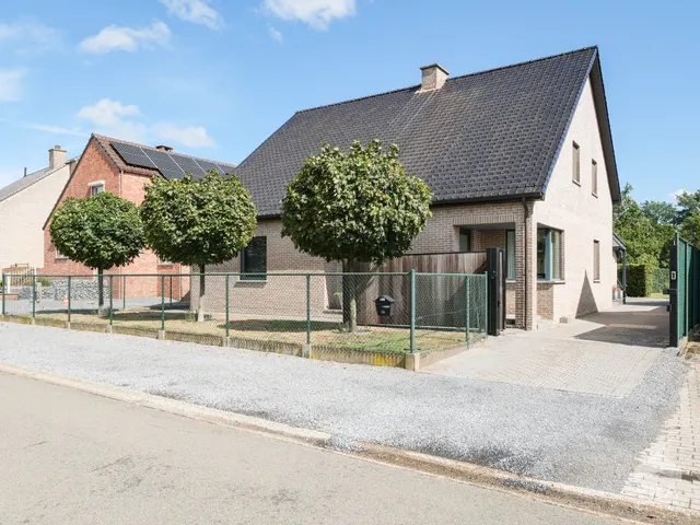 Maison à vendre à Zonhoven – 1/10