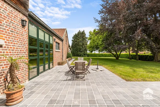 Maison à vendre à Sint-Pieters-Leeuw – 1/10