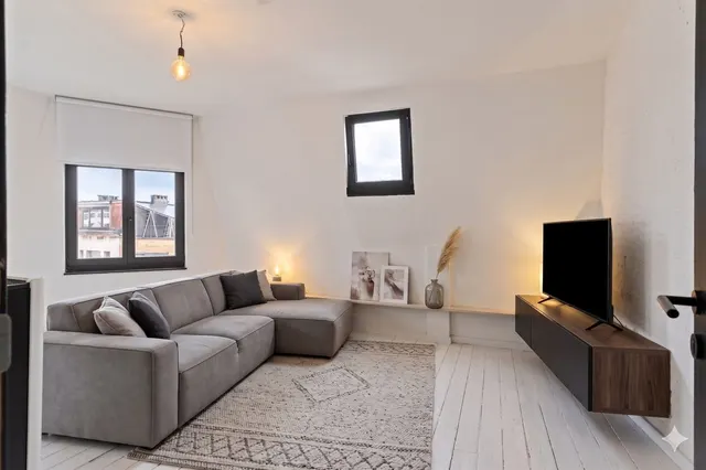 Appartement à vendre à Antwerpen – 1/8