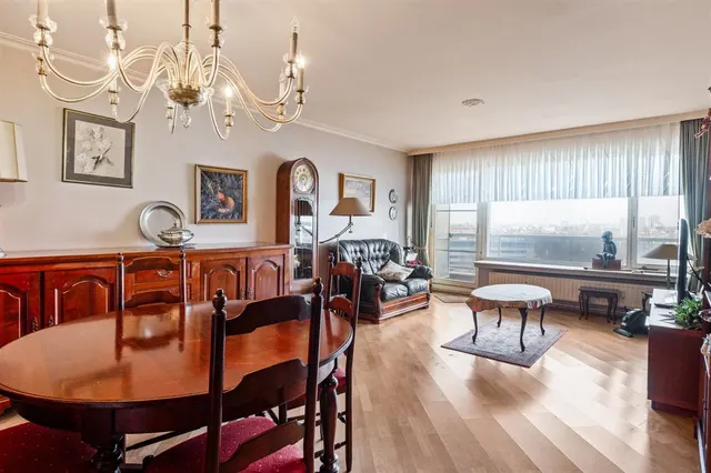 Appartement te koop in Borgerhout – 1/10