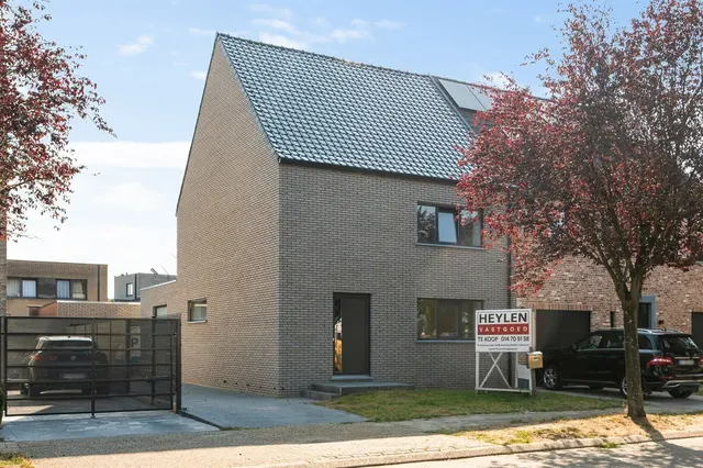 Huis te koop in Herentals – 1/10