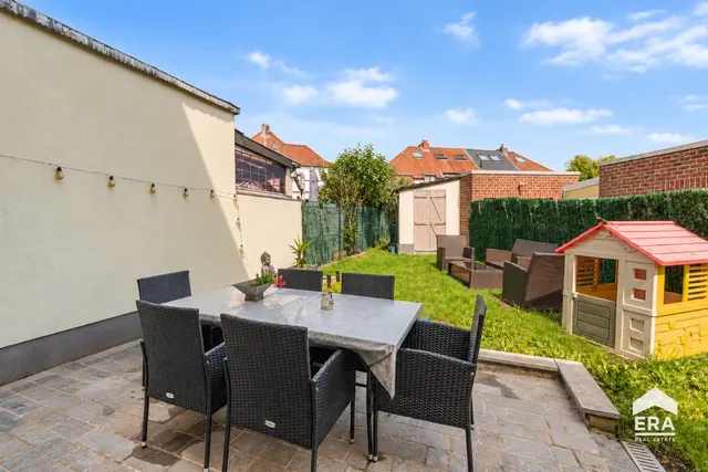 Maison à vendre à Sint-Pieters-Leeuw – 1/10