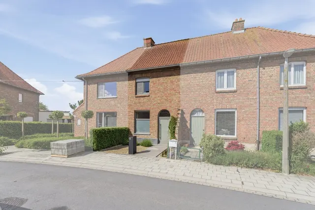 Huis te koop in Veurne – 1/10