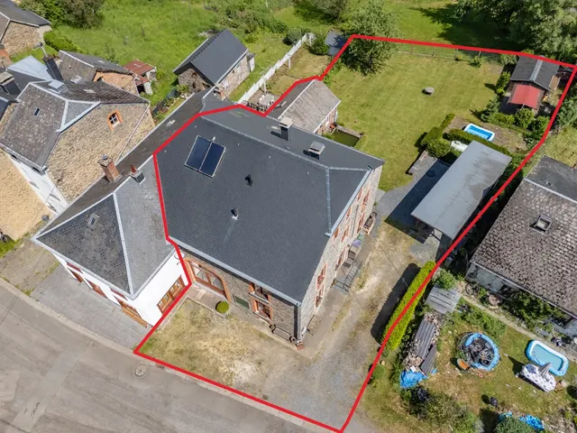 Maison à vendre à Herbeumont – 1/10