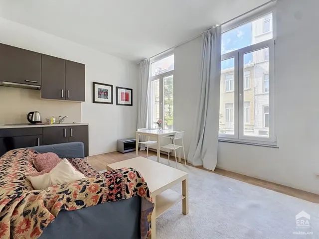 Appartement à louer à Saint-Gilles – 1/9
