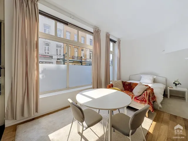 Appartement à louer à Saint-Gilles – 1/9