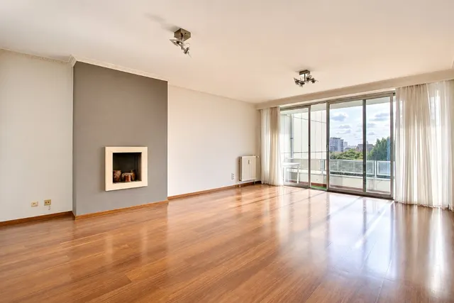 Appartement te huur in Molenbeek-Saint-Jean – 1/10