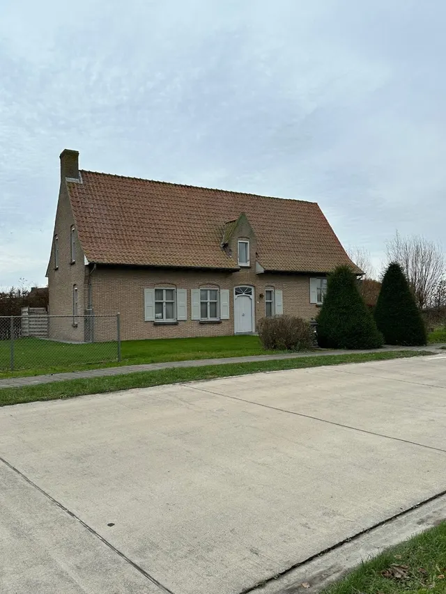 House for rent in Leisele – 1/10