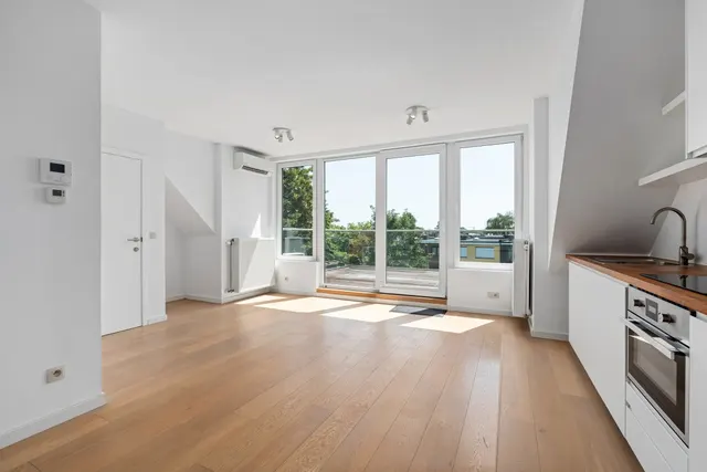 Appartement te huur in Wilrijk – 1/10