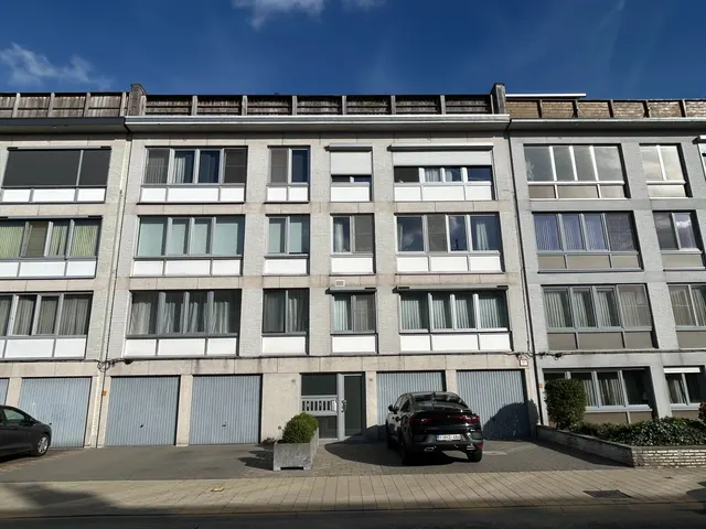 Appartement te koop in Deurne – 1/10