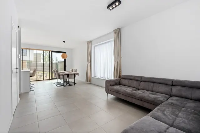 Maison à louer à Antwerpen – 1/10