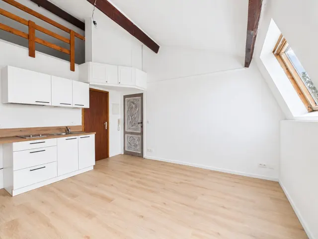 Appartement te huur in Marche-en-Famenne – 1/9