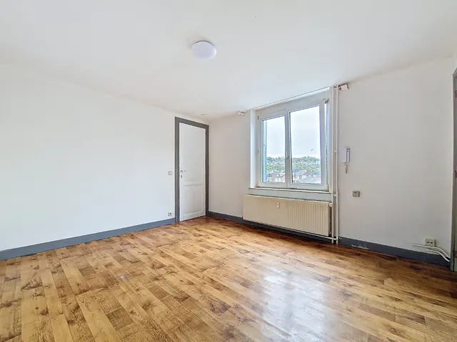 Apartment for rent in Huy – 1/10