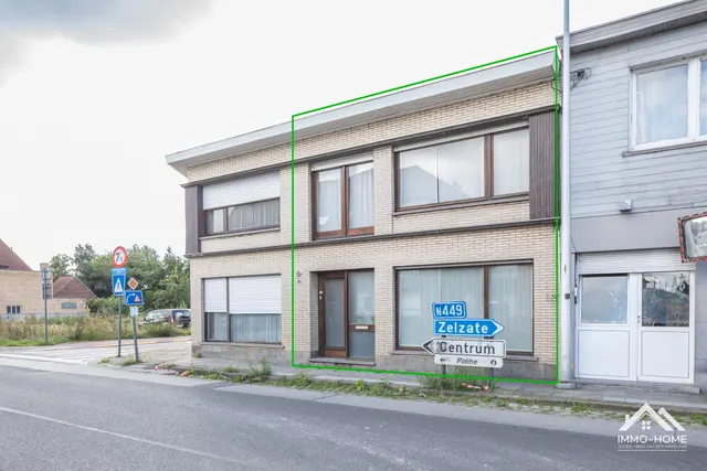 Huis te koop in Lochristi – 1/10