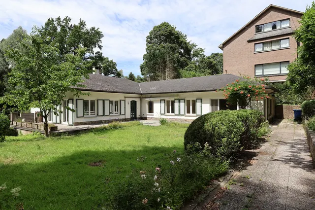 Villa à vendre à Kraainem – 1/10