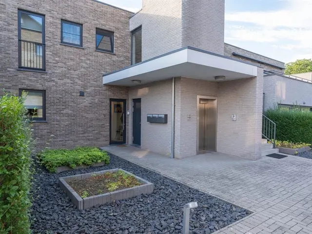 Appartement te koop in Dilsen-Stokkem – 1/10