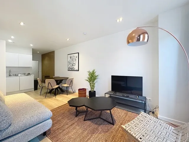 Appartement te huur in Saint-Josse-ten-Noode – 1/7