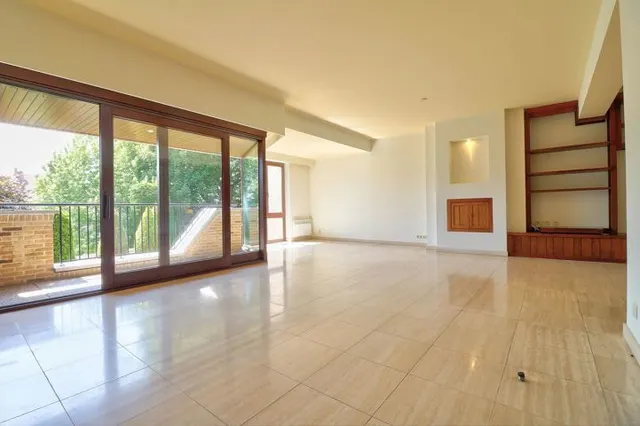 Appartement te huur in Woluwe-Saint-Pierre – 1/10