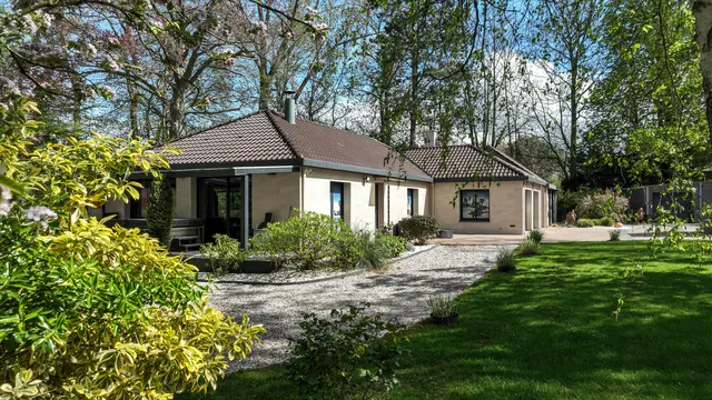 Villa à vendre à Froyennes – 1/10