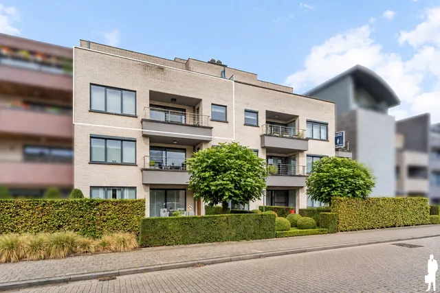 Appartement te koop in Turnhout – 1/10