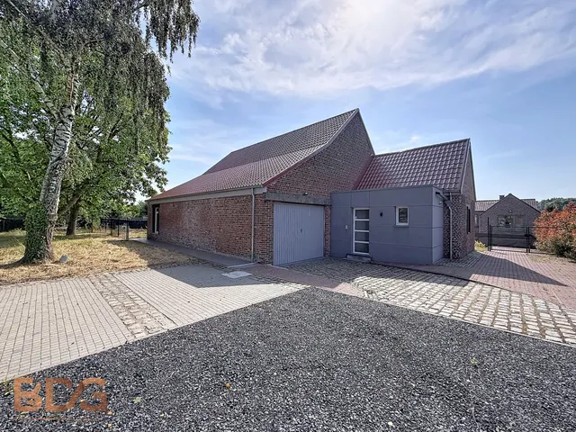 Maison à louer à Quévy – 1/10